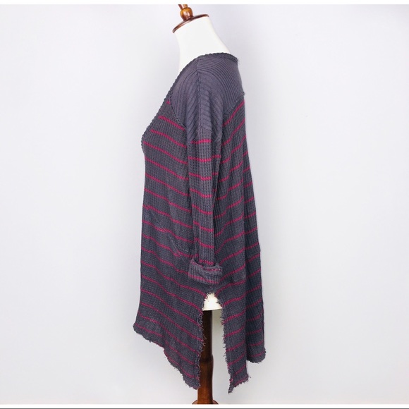 Free People Raw Hem Striped Pullover V Neck Long Sweater Size Small - Picture 4 of 8